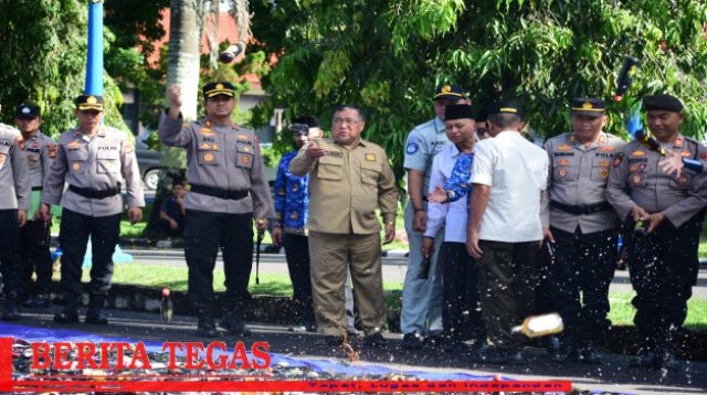 Forkopimda OKI Musnahkan Ribuan Miras dan Petasan